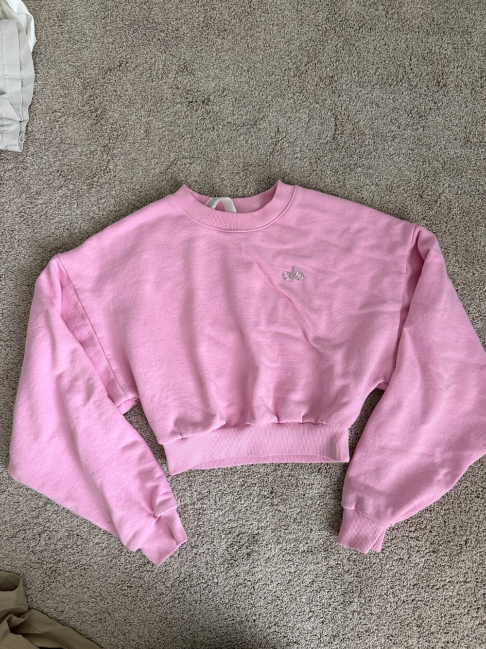 ALO Yoga Pink Cropped Crewneck Sweatshirt